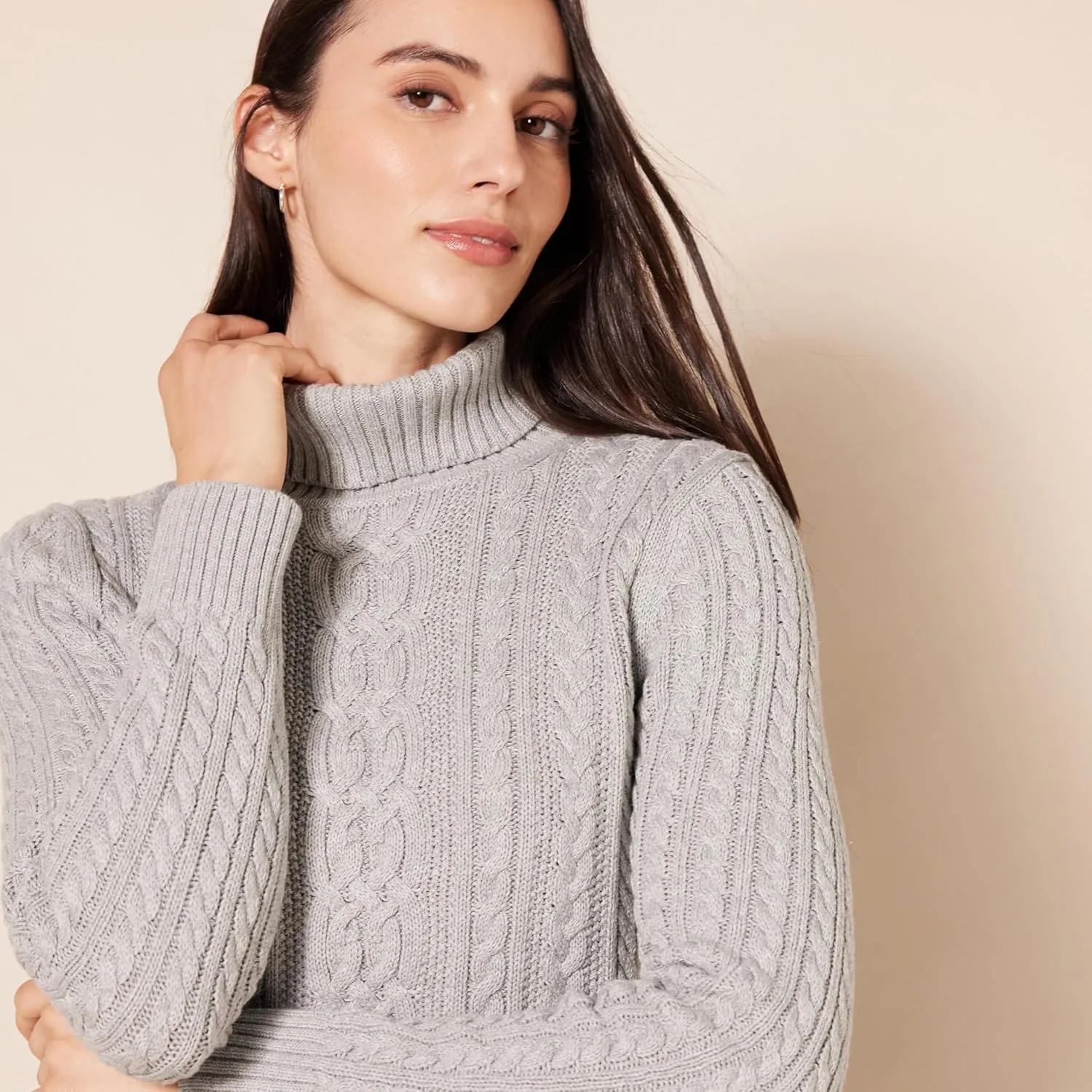 Amazon Essentials Women's Fisherman Cable Turtleneck Sweater (Available in Plus Size)