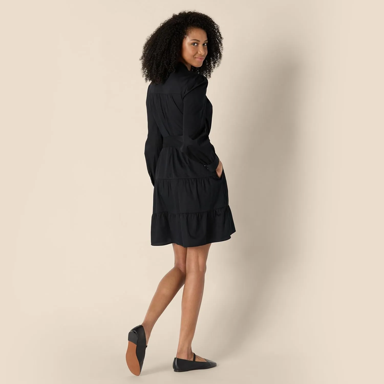 Amazon Essentials Women's Regular-Fit Cotton Sateen Tiered Shirt Dress