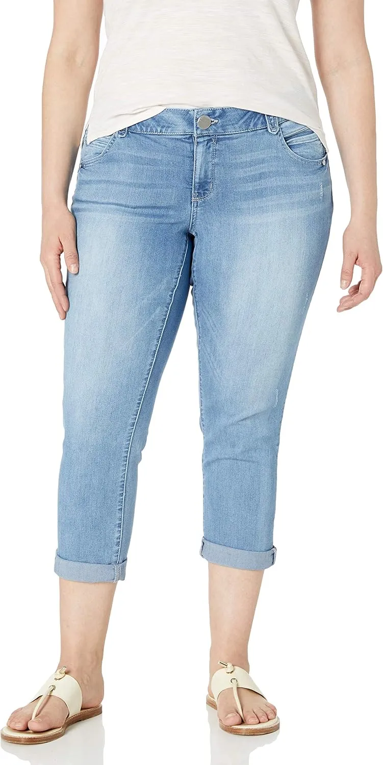 Democracy Women's Plus Size Ab Solution Crop