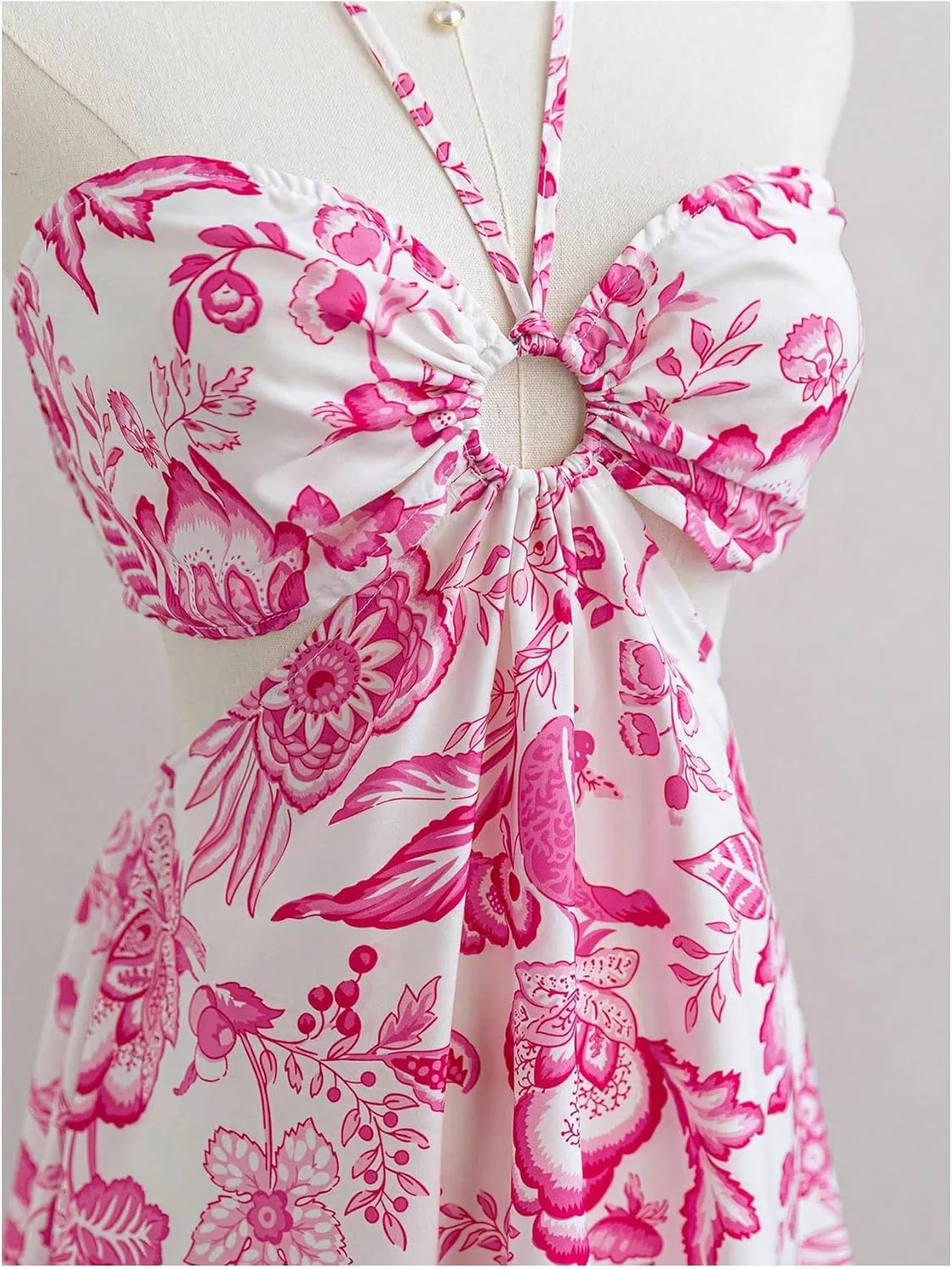 Floerns Women's Floral Halter Neck Vacation Dress Sleeveless Cut Out Boho Cami Dress
