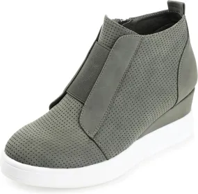 Journee Collection Womens Clara Platform Casual and Fashion Sneakers