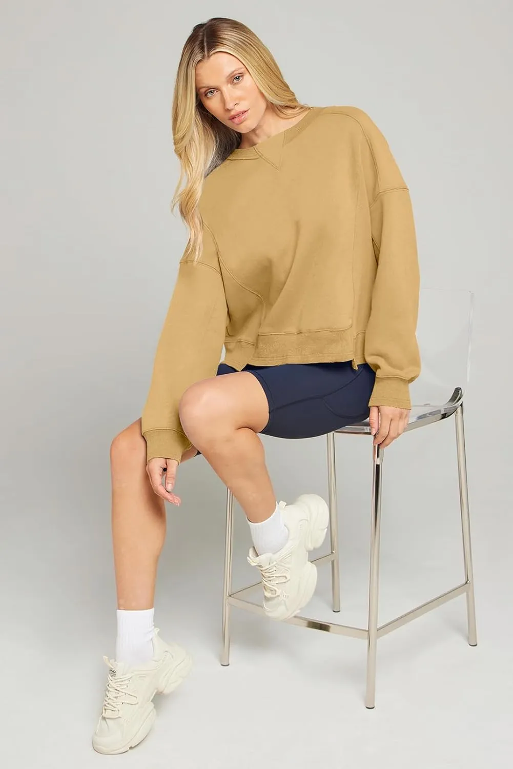 MEROKEETY Women's Oversized Cropped Sweatshirts Crewneck Fleece Workout Pullover Sweater Fall Outfits
