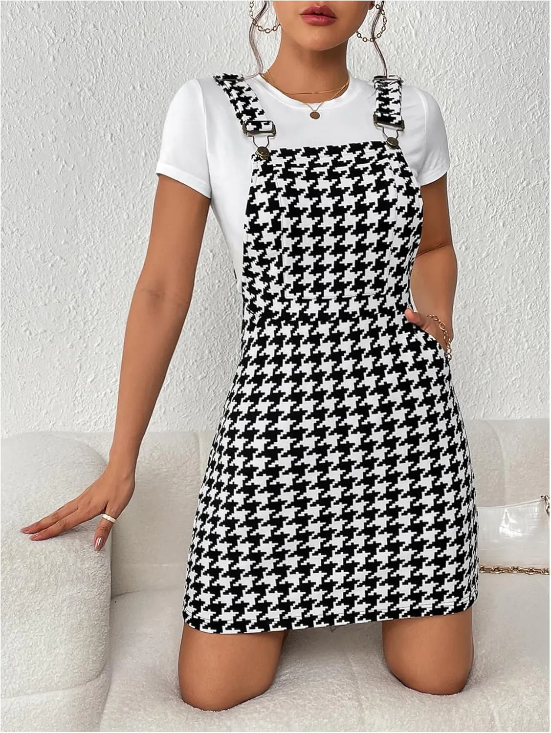Milumia Women's Houndstooth Print Adjustable Straps Short Overall Dresses