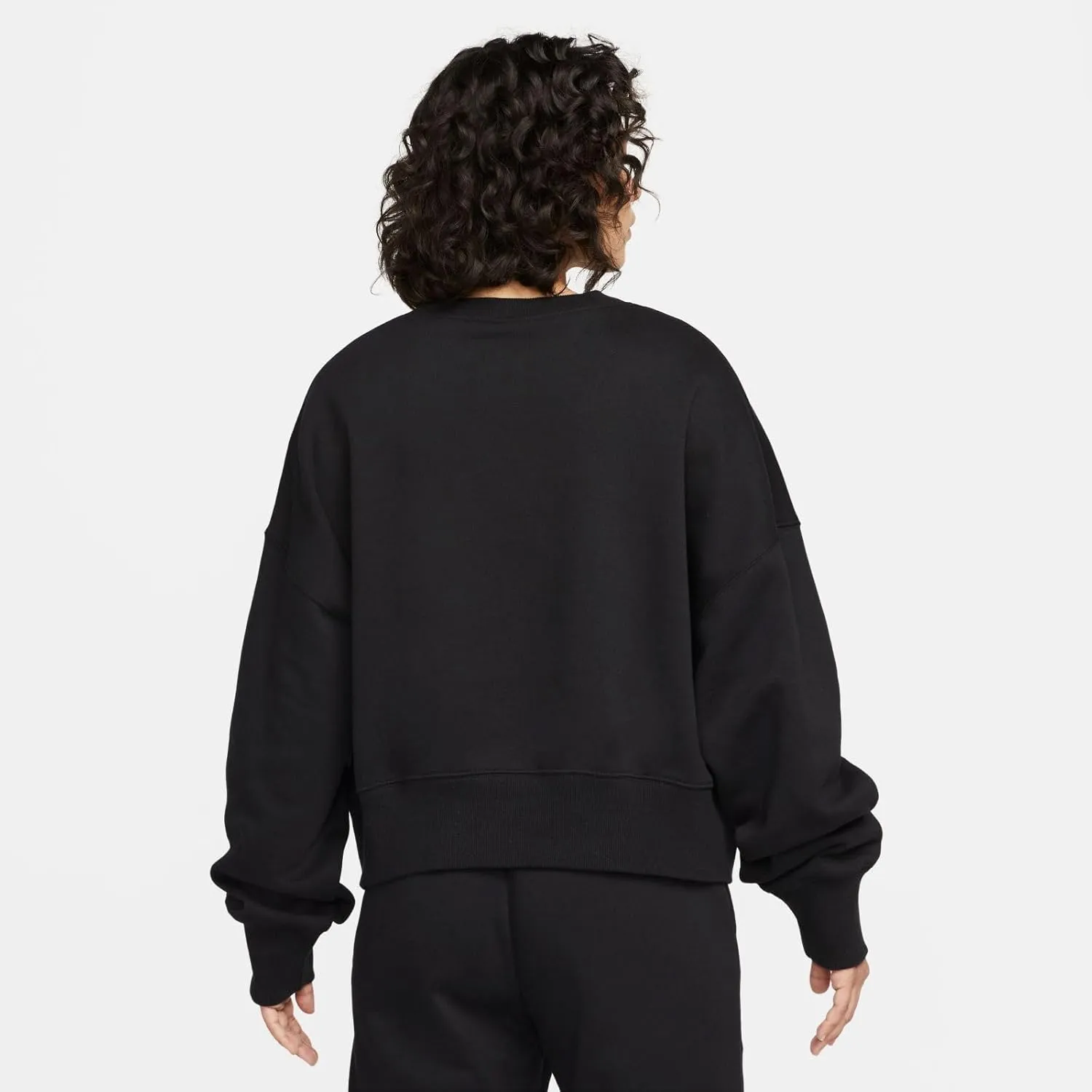 Nike Women's Sportswear Phoenix Fleece Over-Oversized Crew Neck Sweatshirt