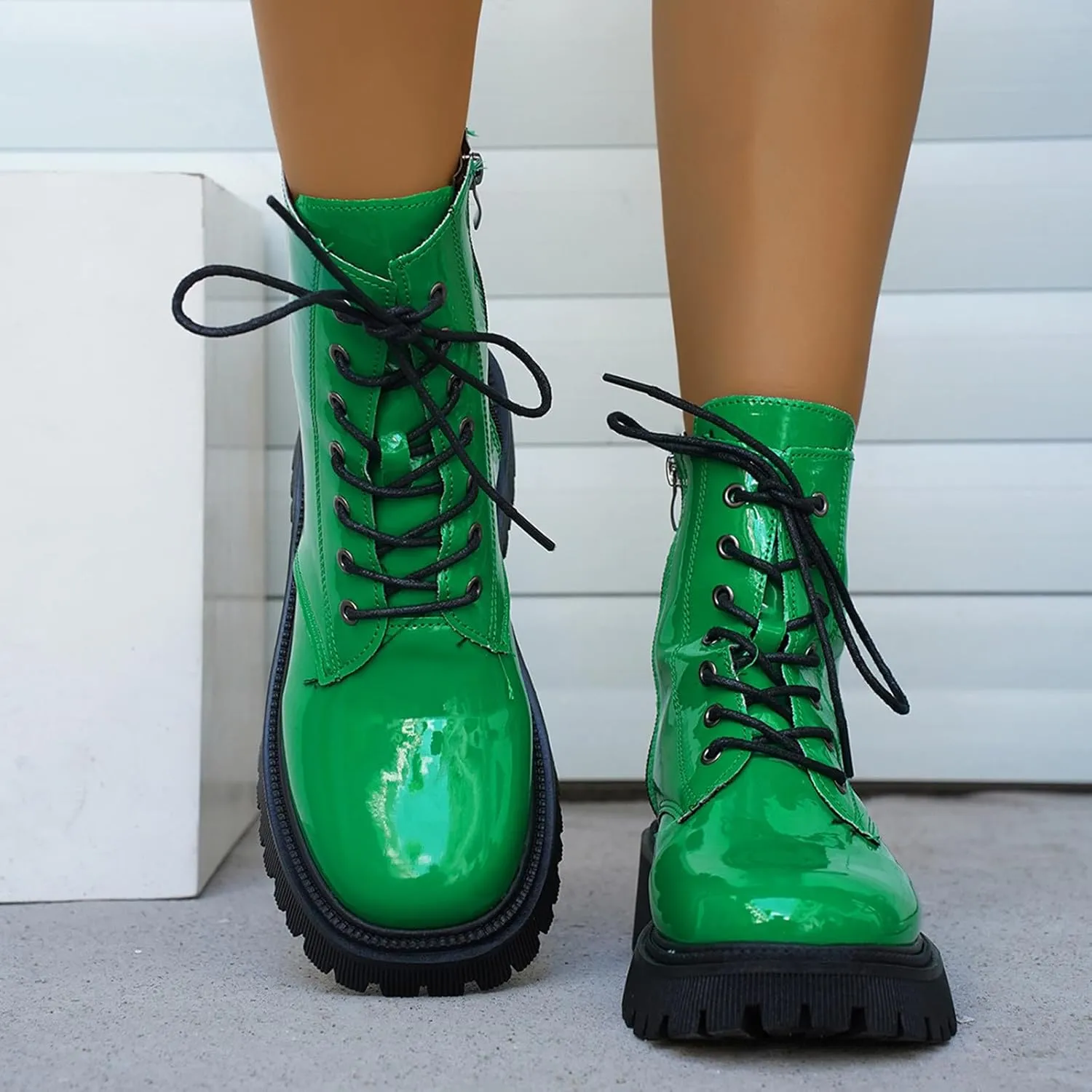 Womens Boots Women's Y2K Lug Sole Lace-Up Combat Boots Side Zipper Thick Platform Gothic Halloween Booties