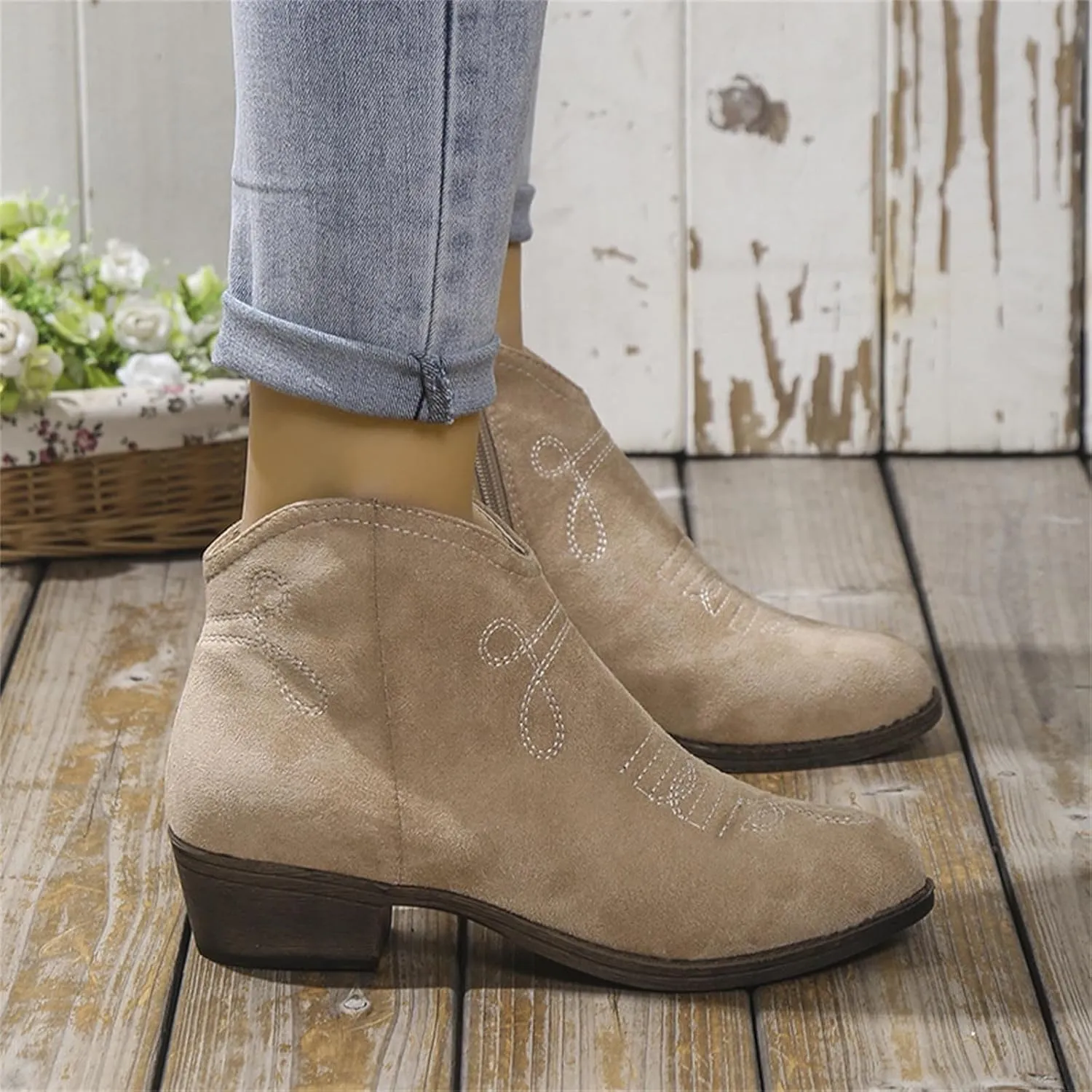 Womens Cowboy Boots Comfortable Chunky Block Heel Round Toe Western Short Womens Cowboy Boots Ankle Side Zipper Cowgirl Boots