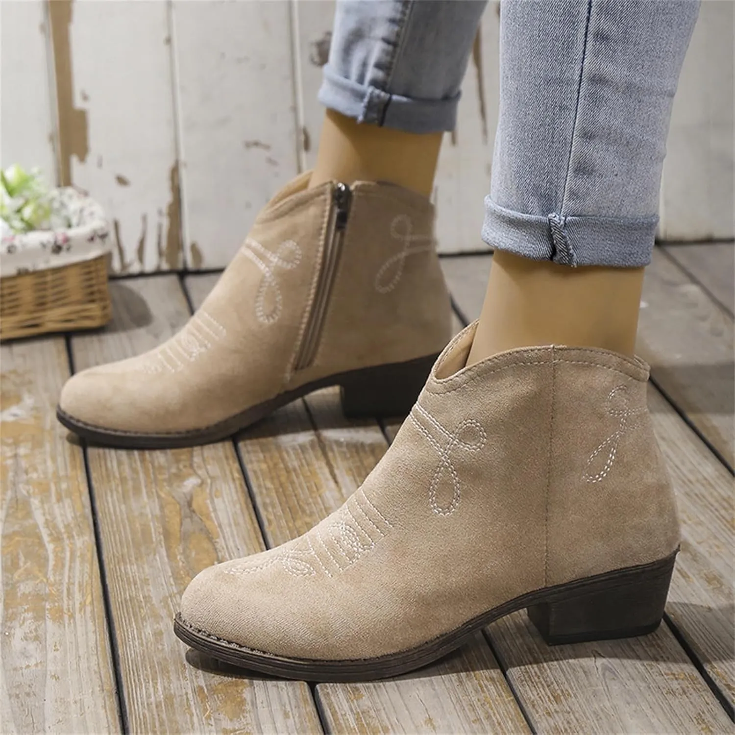 Womens Cowboy Boots Comfortable Chunky Block Heel Round Toe Western Womens Cowboy Boots Ankle Side Zipper Short Cowboy Boots
