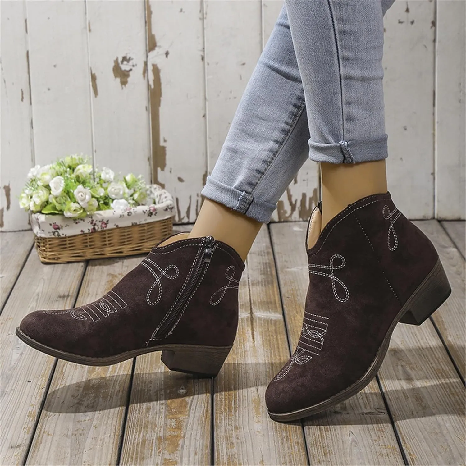 Womens Cowboy Boots Comfortable Chunky Block Heel Round Toe Western Womens Cowboy Boots Ankle Side Zipper Short Cowboy Boots