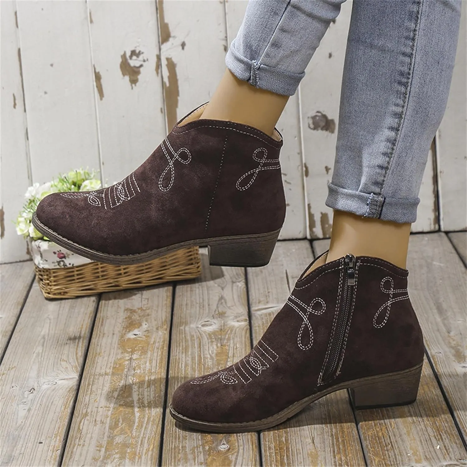Womens Cowboy Boots Comfortable Chunky Block Heel Round Toe Western Womens Cowboy Boots Ankle Side Zipper Short Cowboy Boots