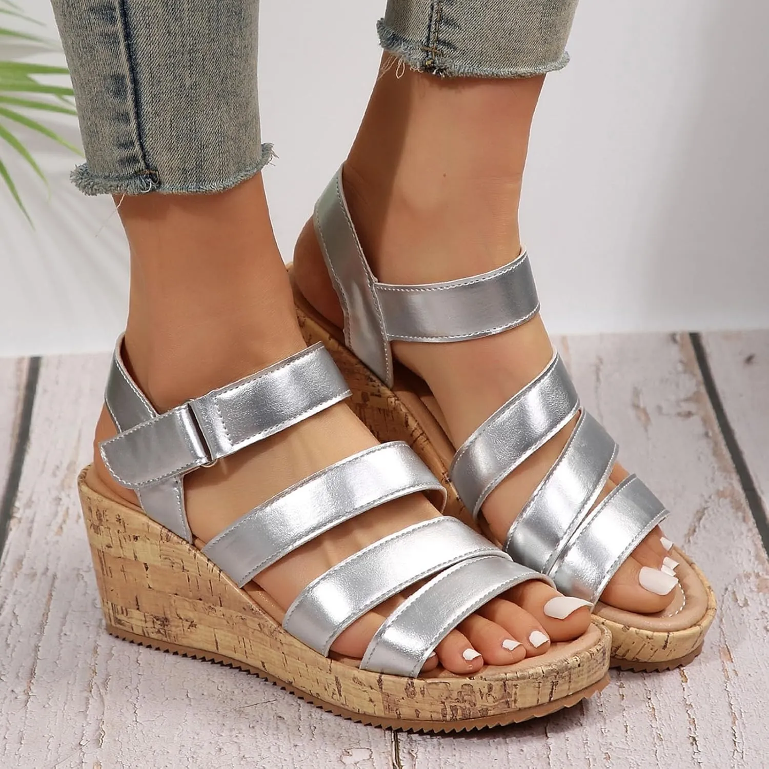 Womens Open Toe Sandals Comfortable Summer Wedge Shoes Non-Slip Ankle Strap Buckle Wedge Sandals Beach Shoes