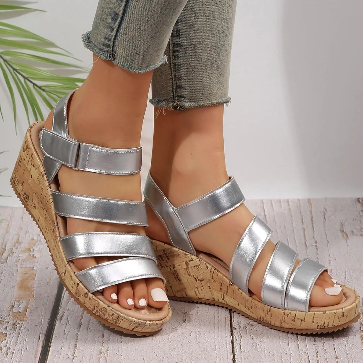 Womens Open Toe Sandals Comfortable Summer Wedge Shoes Non-Slip Ankle Strap Buckle Wedge Sandals Beach Shoes