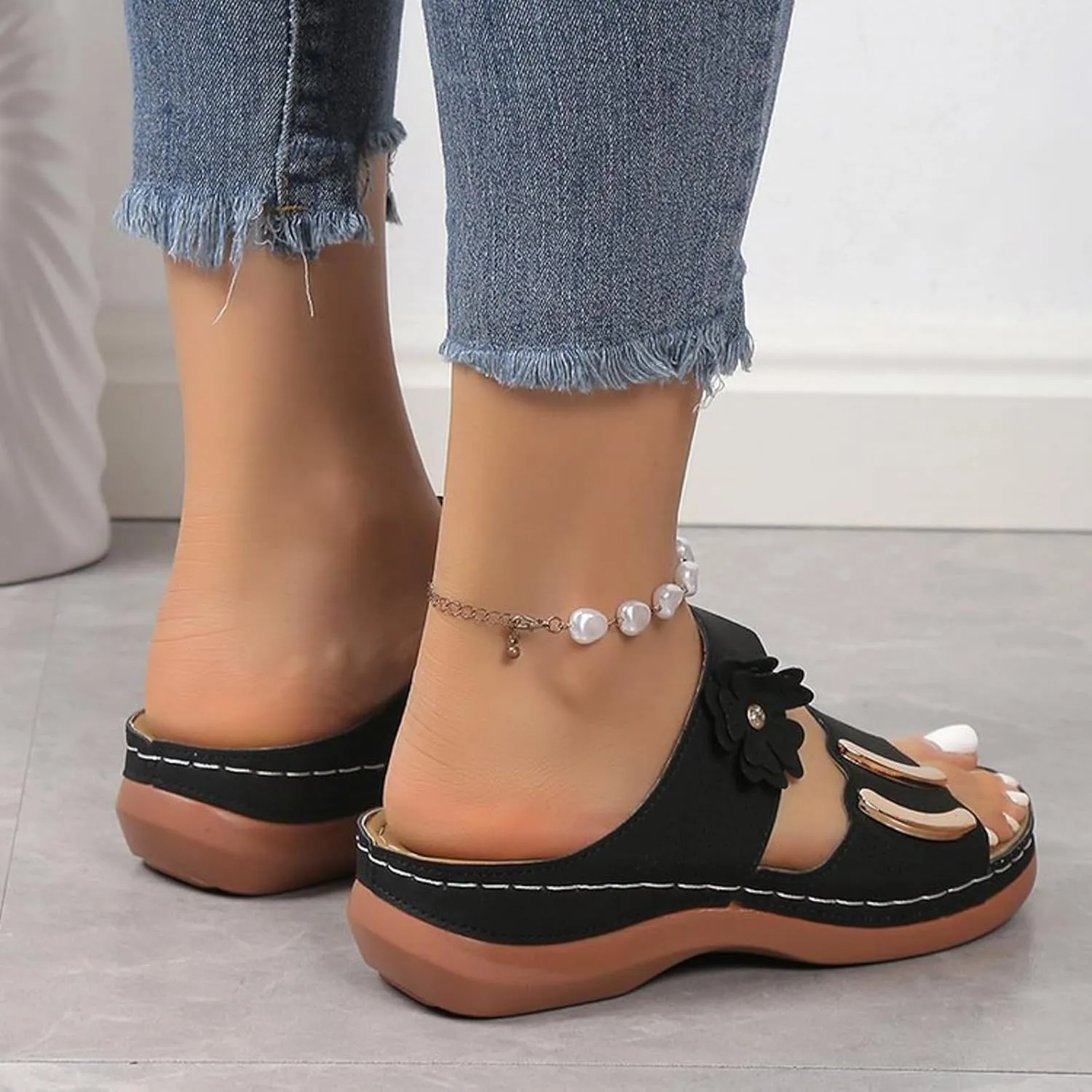 Womens Sandals Dressy Summer Open Toe Thick Sole Slippers Casual Comfortable Walking Arch Support Flat Sandals